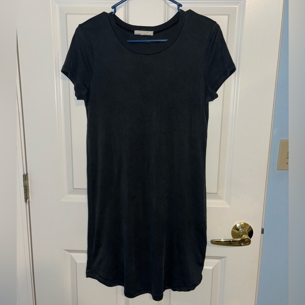 No Comment dark gray t-shirt dress🖇️